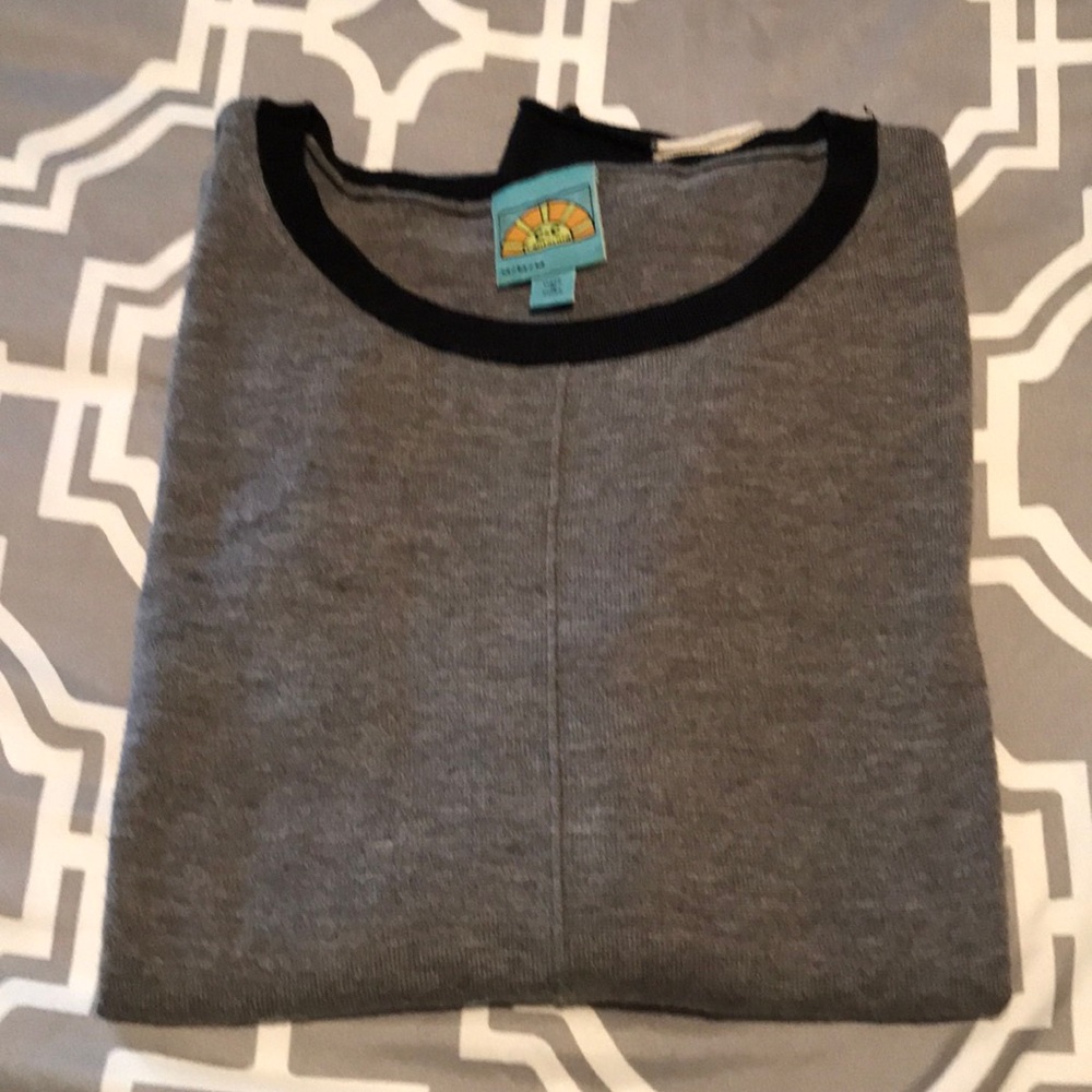 C&C California sweater. Size M.